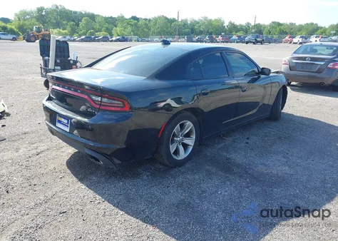 2016 Dodge Charger Sxt z USA, uszkodzony, nr VIN 2C3CDXHG7GH350392